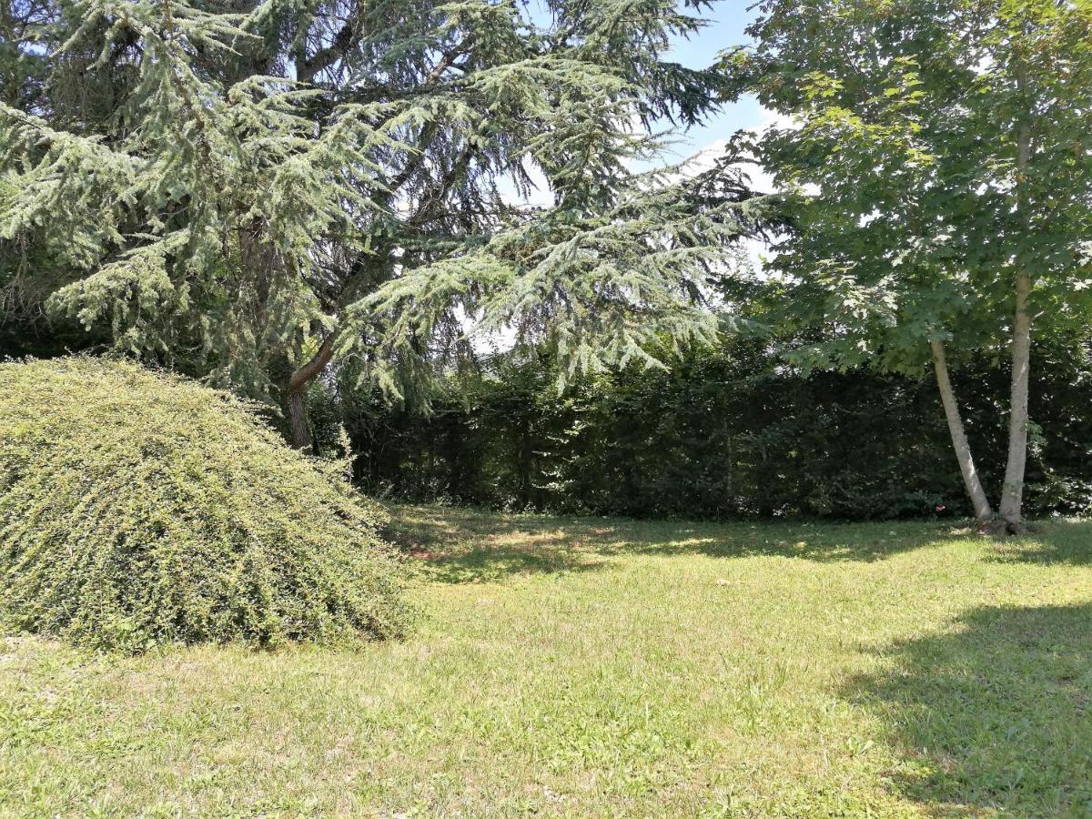Douceur En Campagne Appartamento Espalion Esterno foto